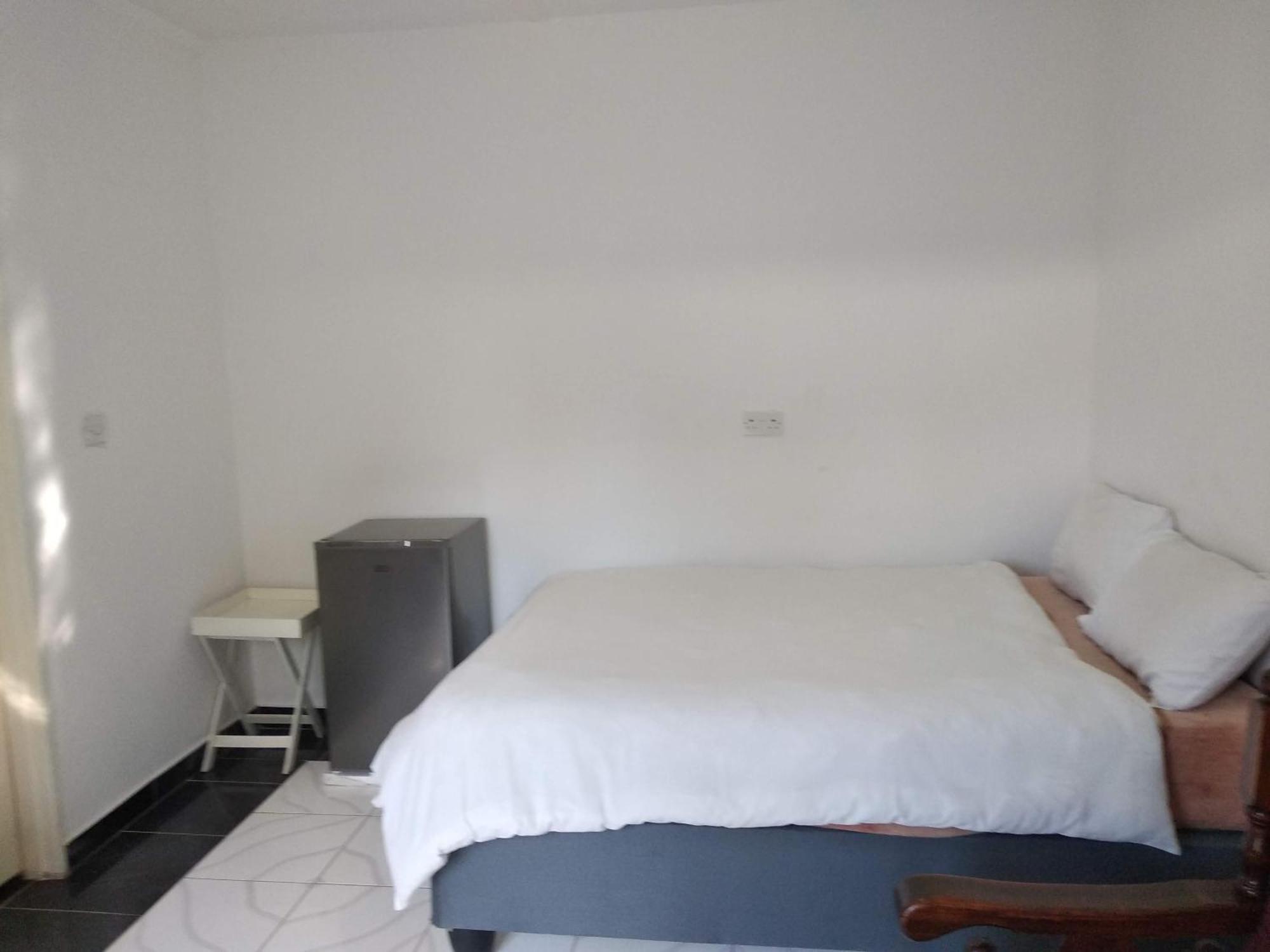 Brackendene Lodge Gaborone Bagian luar foto